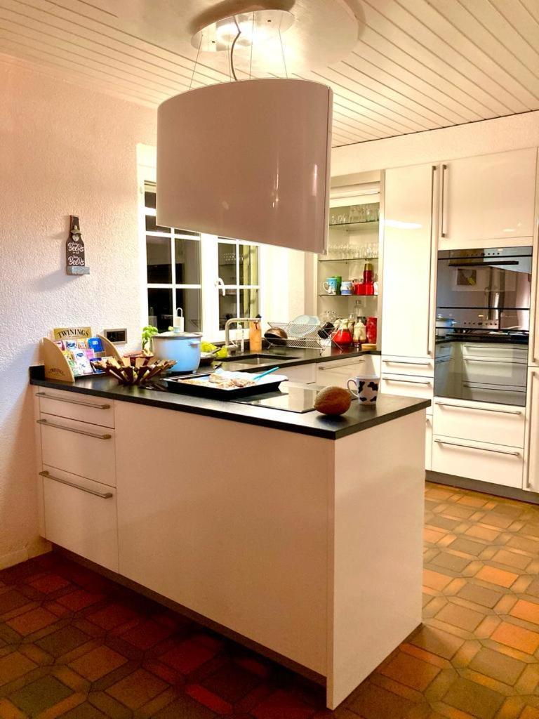 Noville Cheerful Villa With Fireplace, Bath-Tub And Garden מראה חיצוני תמונה